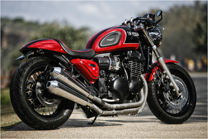 Click Here - to see my New Triumph Thunderbird 900 Sport Custom Tripple!